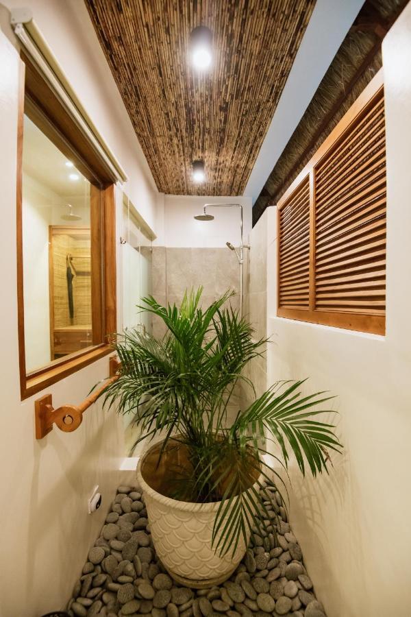 Las Palmas Villas And Casitas Siargao General Luna  Zewnętrze zdjęcie